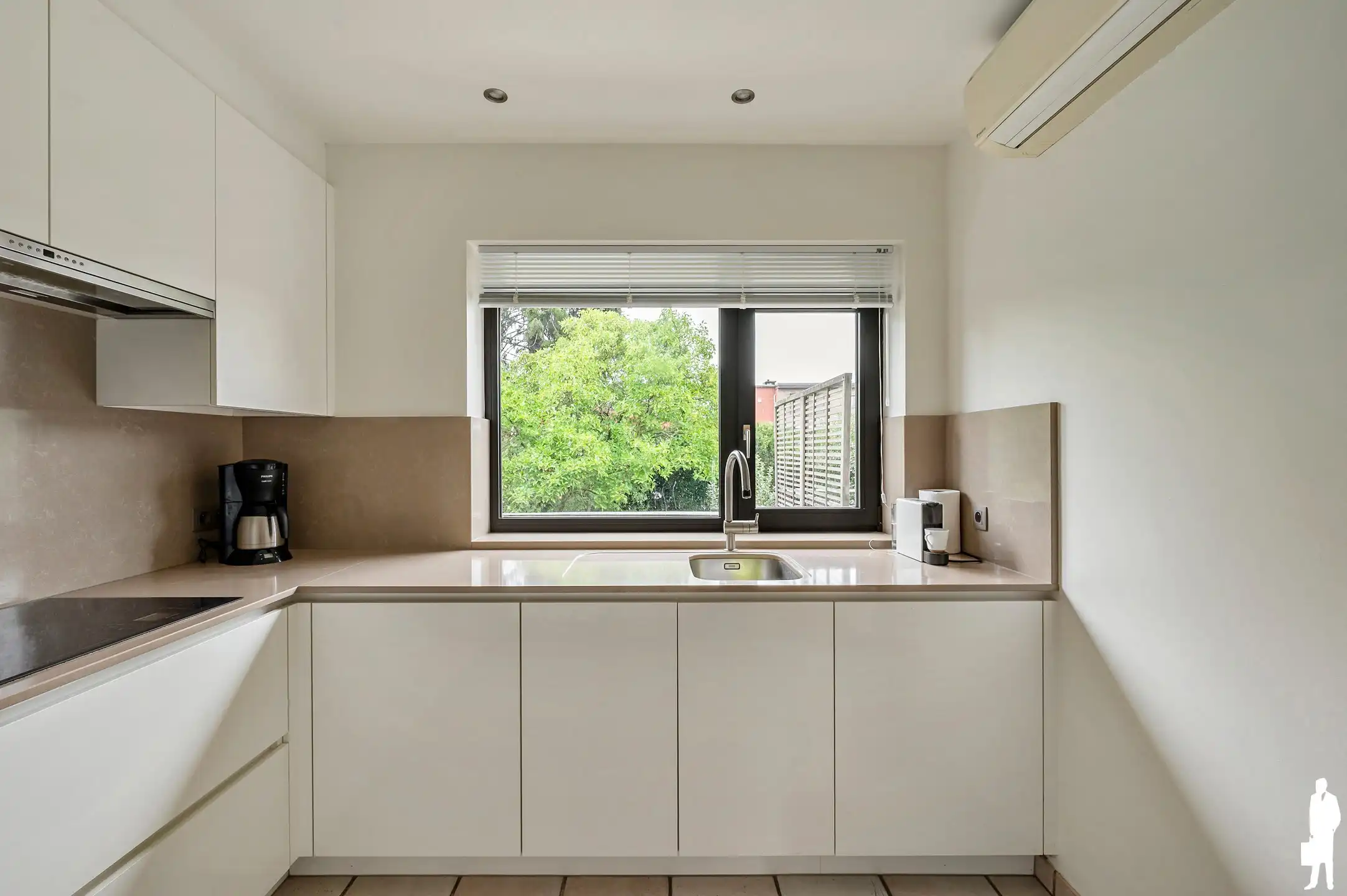 Ruime en energiezuinige bel-etagewoning met grote tuin.&nbsp; foto 14