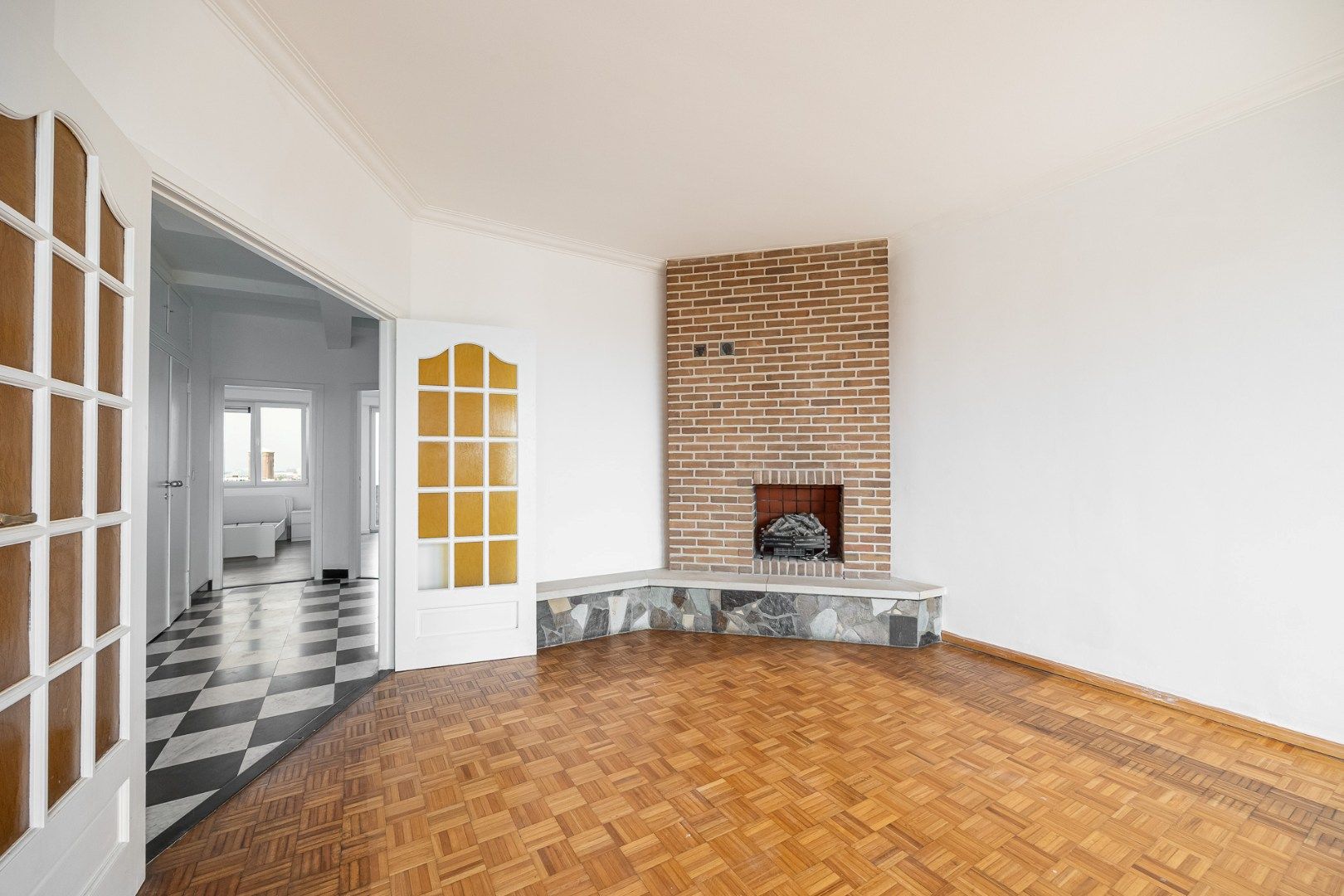 2 slaapkamer appartement met panoramisch zicht.  foto 12