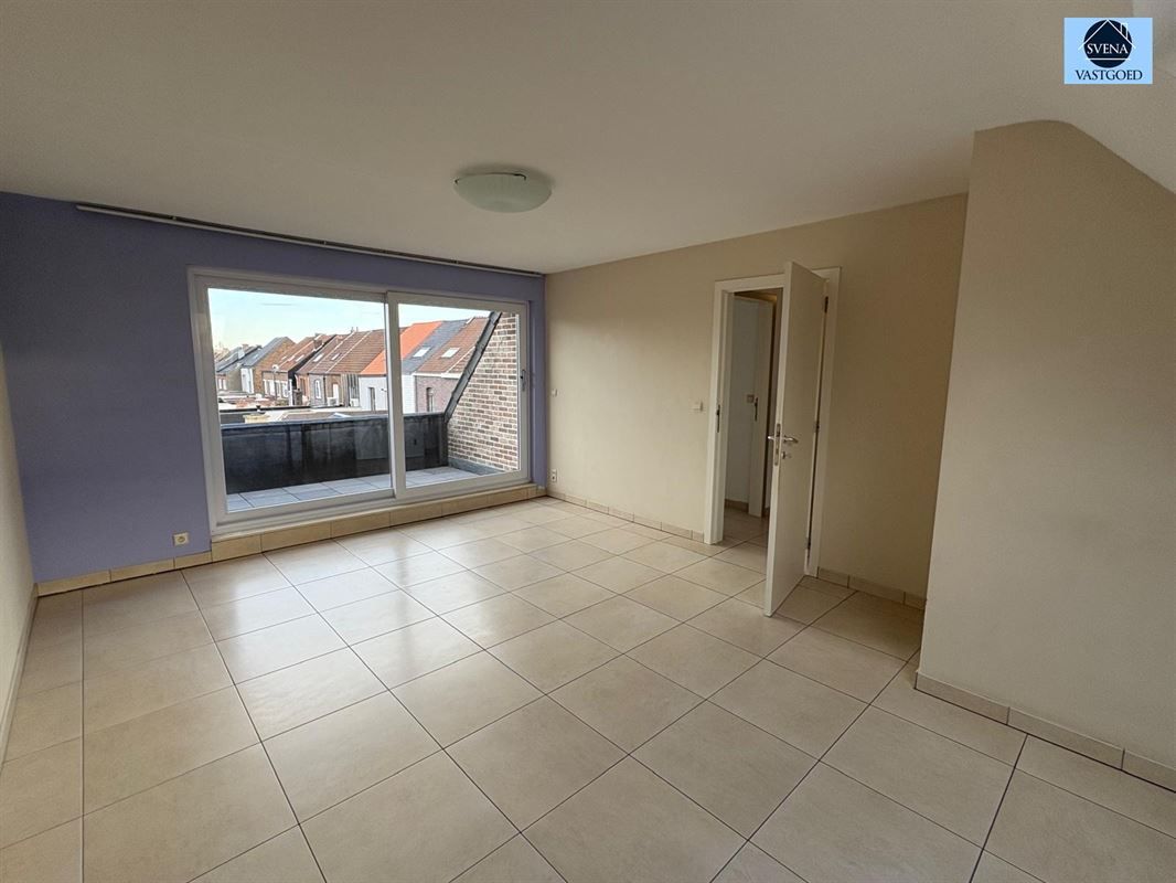 MODERN APPARTEMENT IN CENTRUM VAN NINOVE foto 8