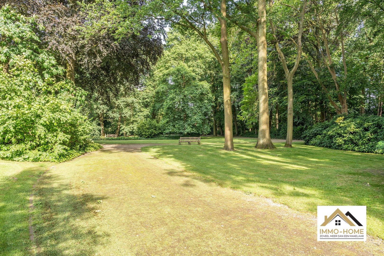 Prachtige zorgappartementen in een residentiële omgeving met zwembad en park te Oostakker foto 23