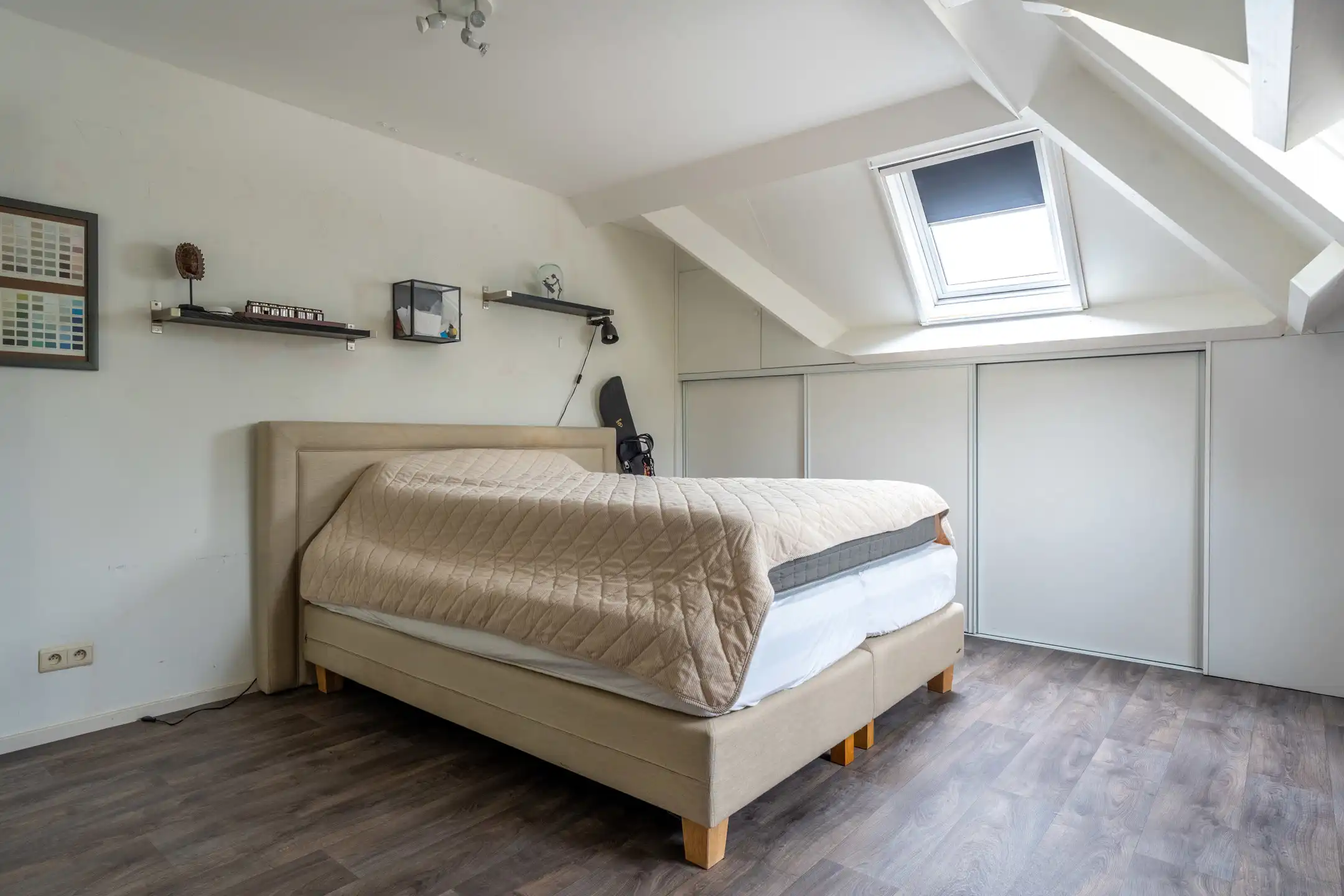 Charmante villa met 4 slaapkamers op 1.035 m² foto 27