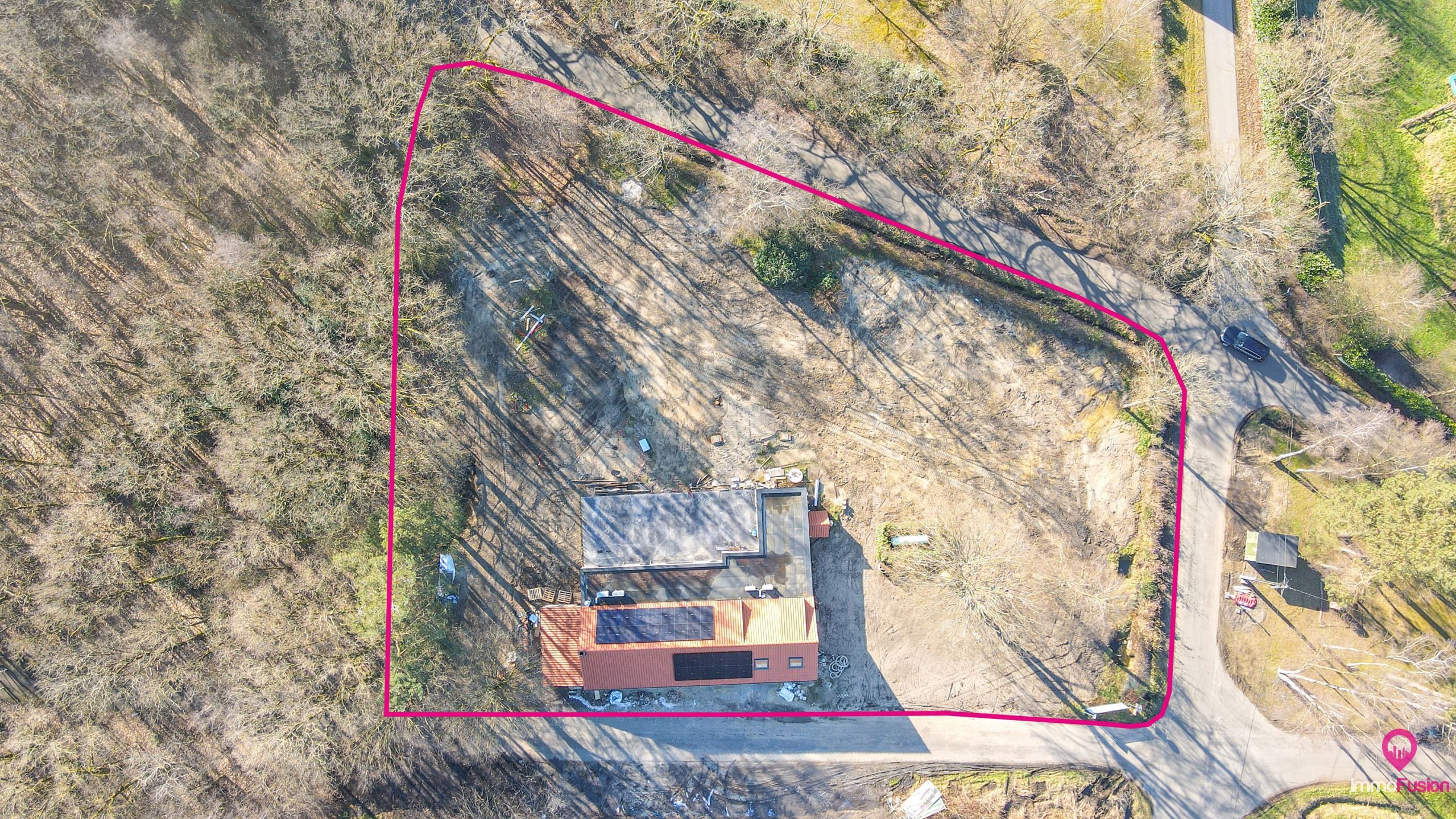 Multifunctioneel horecapand op een perceel van 1.9 hectare! foto {{pictureIndex}}