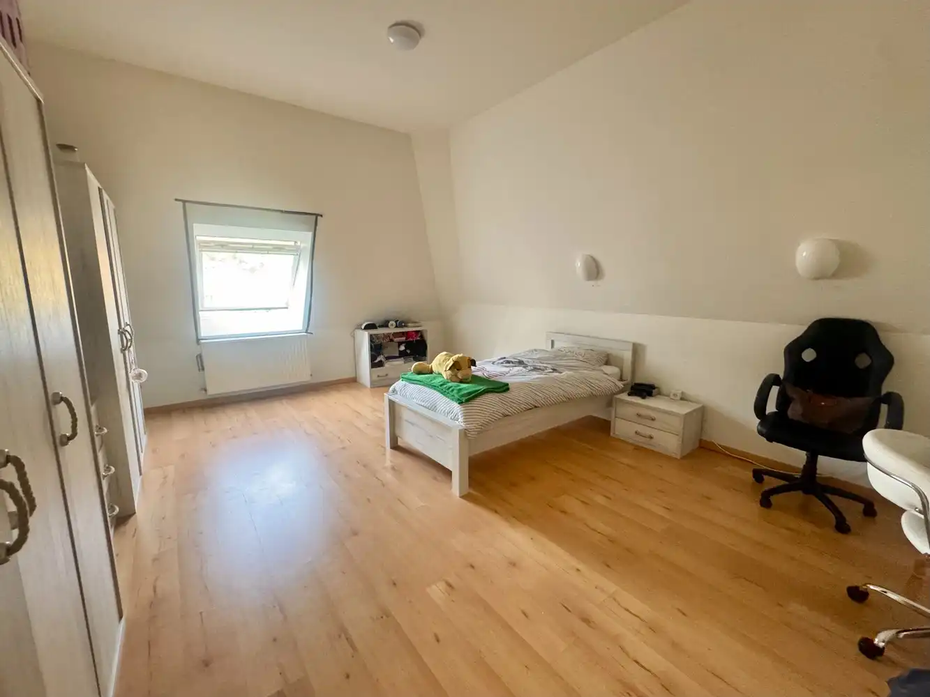 UITZONDERLIJK RUIM DUPLEX APPARTEMENT (H.O.B) foto 9