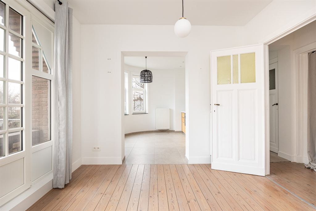 Charmant éénslaapkamer appartement met tuin foto 6