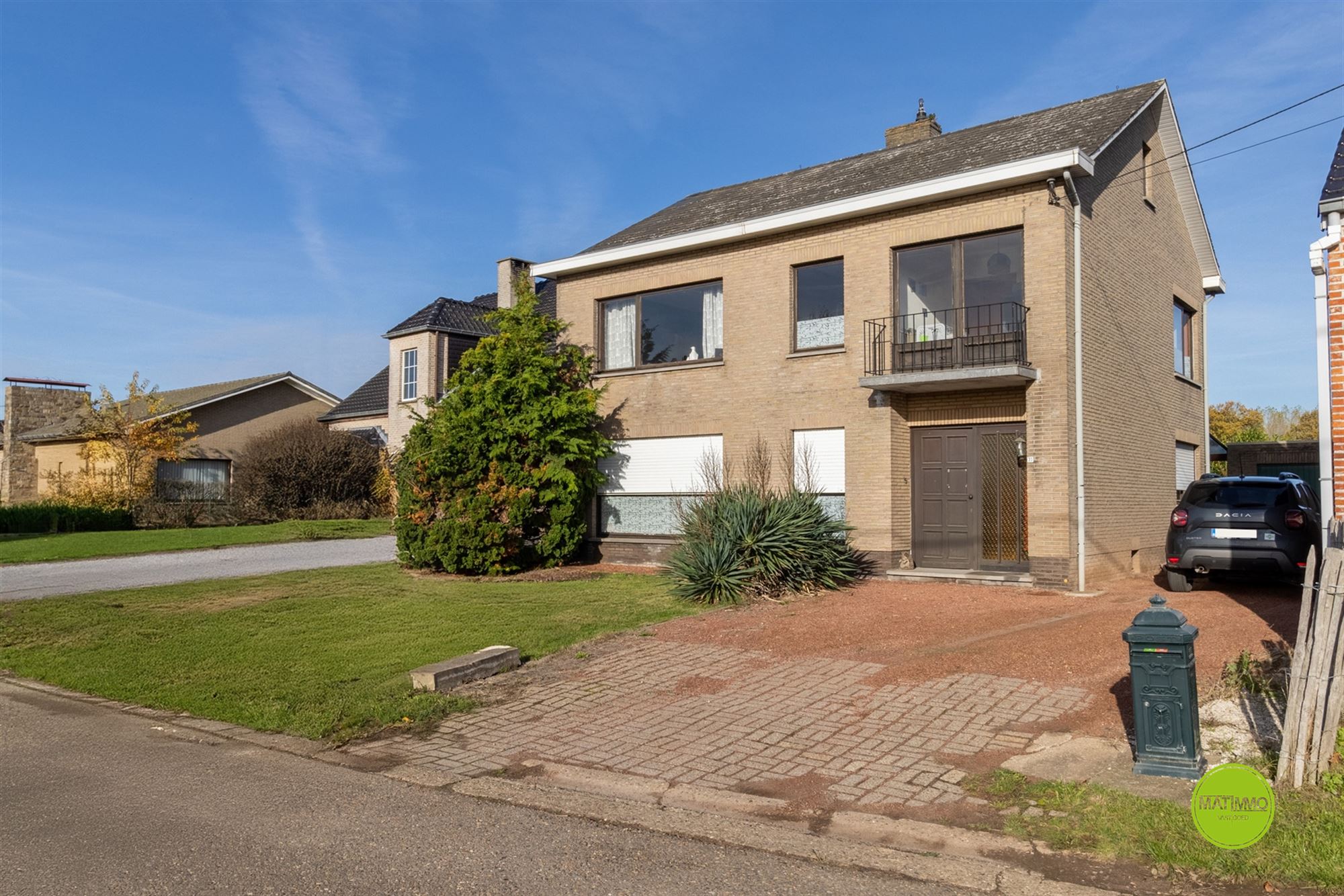 Ruime gezinswoning met 4 slaapkamers in Vorst (Laakdal) foto {{pictureIndex}}