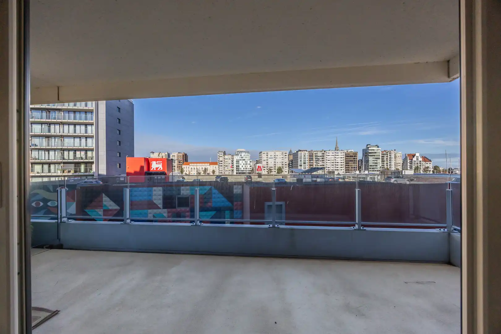 Recent 2-slaapkamerappartement met 2 terrassen in het centrum van Oostende! foto 6
