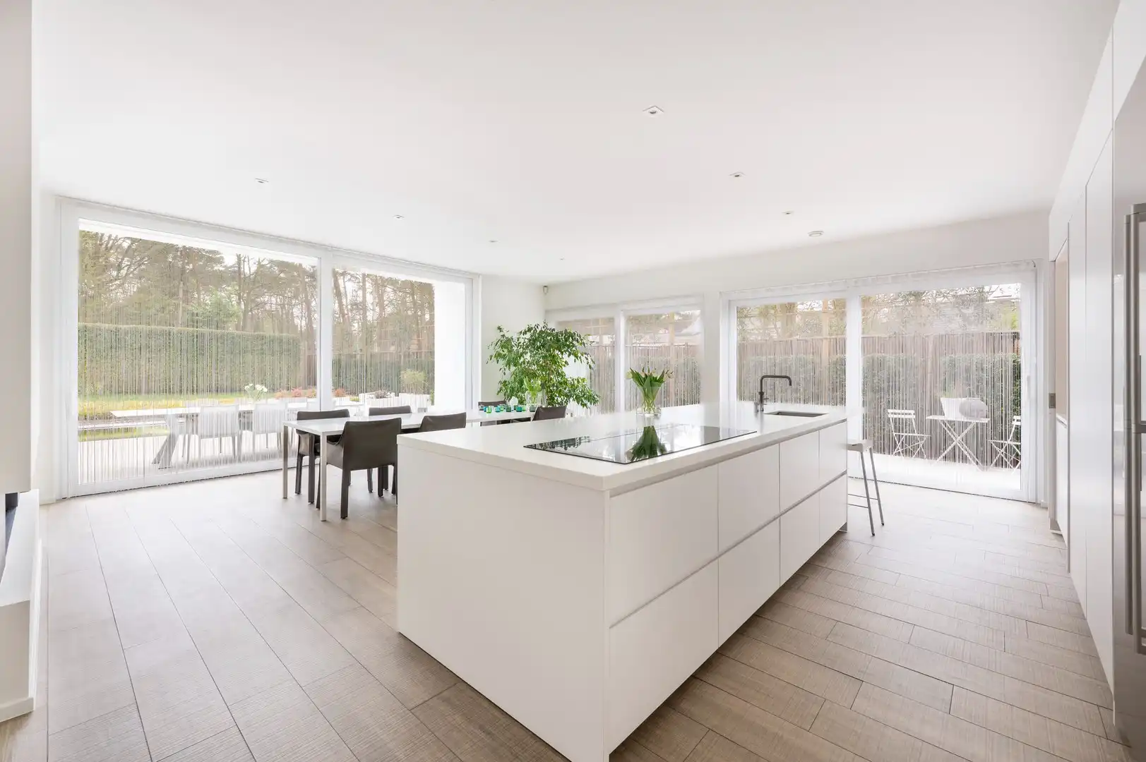 Energiezuinige villa met zwemvijver en zuidtuin foto 6