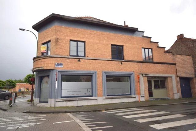 Appartement met twee slaapkamers en terras foto 26