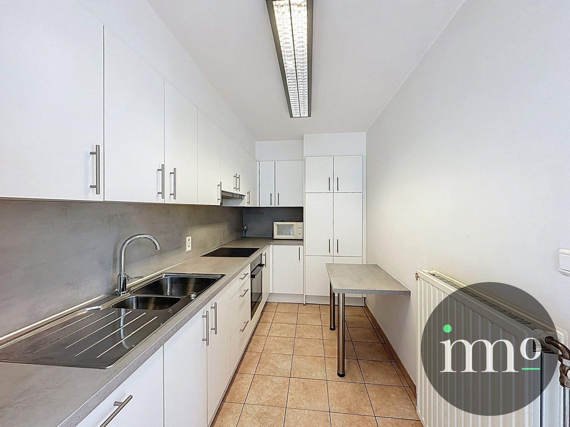 Instapklare woning met grote garage voor hobbyisten foto 8