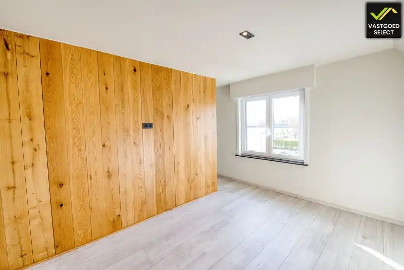 Halfopen bebouwing met 3 slaapkamers op 1358 m2, terras en ruime tuin te Adegem foto 11