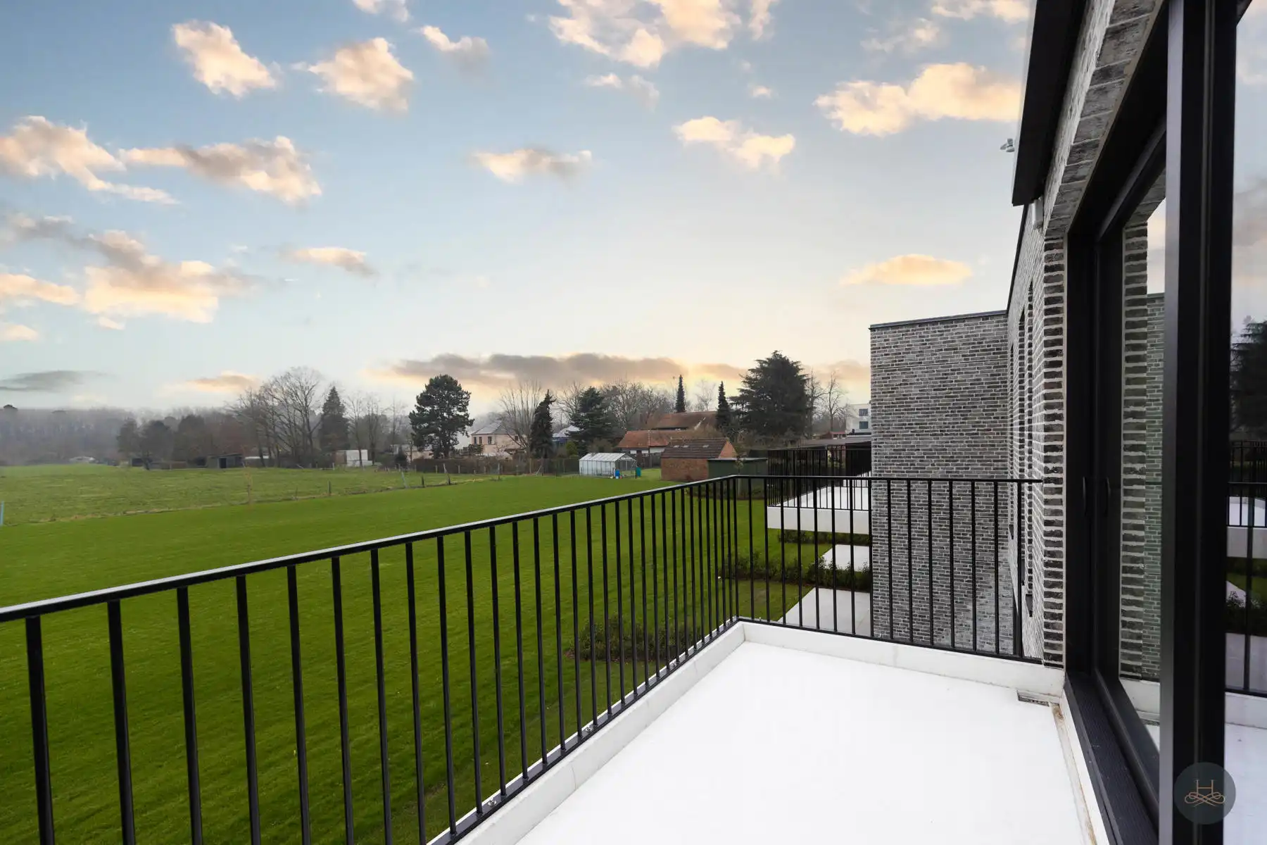 Recent BEN appartement met fantastisch uitzicht foto 11