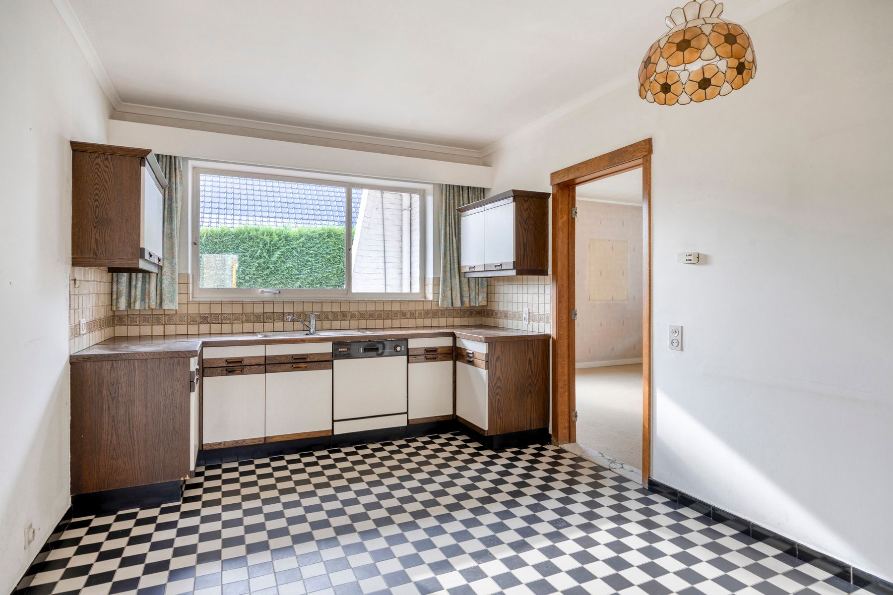 Vrijstaande woning met 4 slaapkamers foto 7