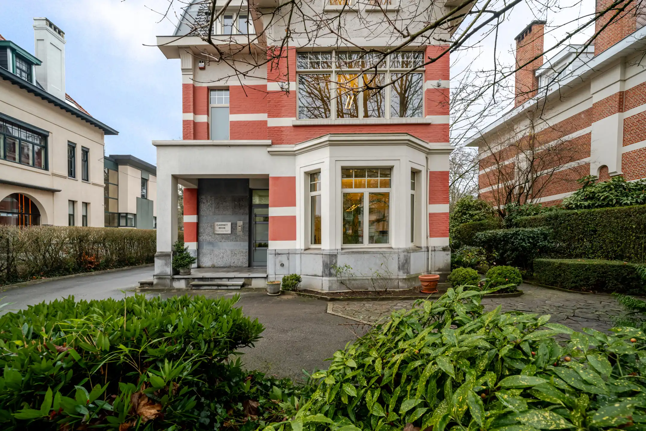 VERKOCHT / SOLD / VENDU foto 2