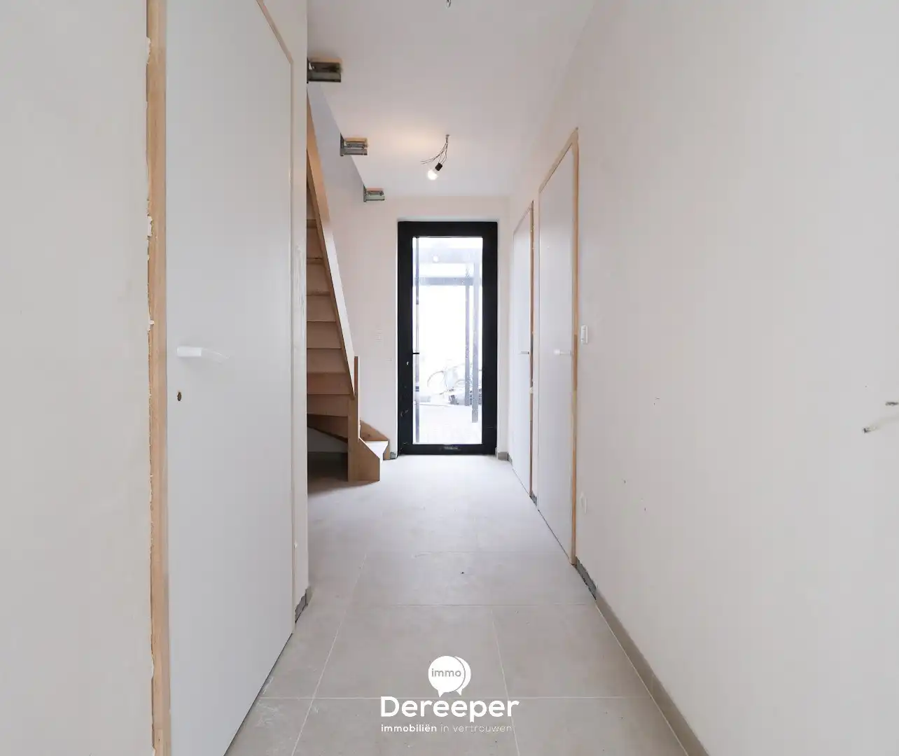 Nieuwbouwwoning met 4 slaapkamers op een uitstekende ligging in centrum Jabbeke foto 10
