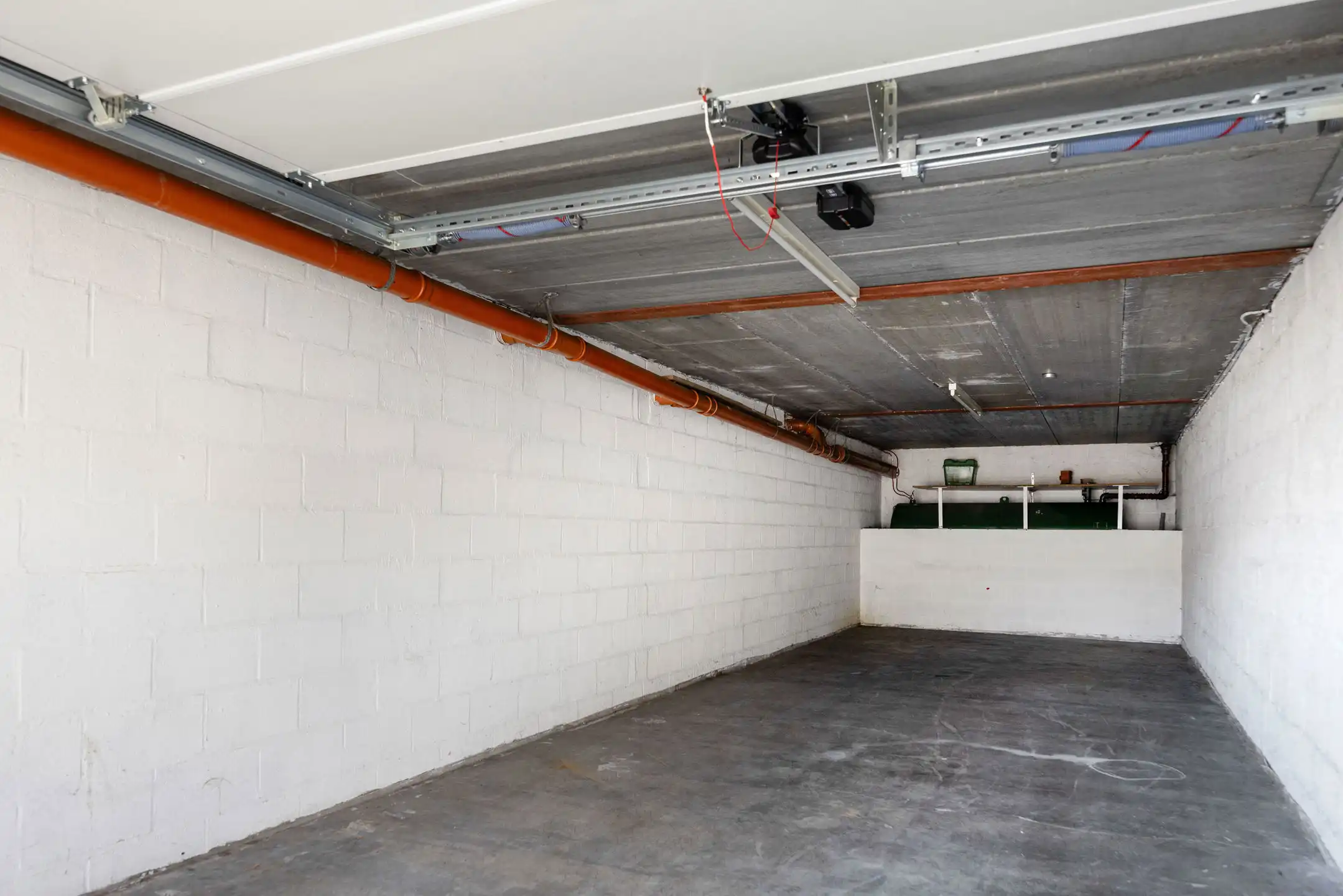 Duplex appartement met inpandige garage in Vlijtingen foto 17