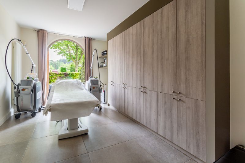 Luxueus afgewerkte villa met een zee van ruimte + bijgebouw , toplocatie! foto 19