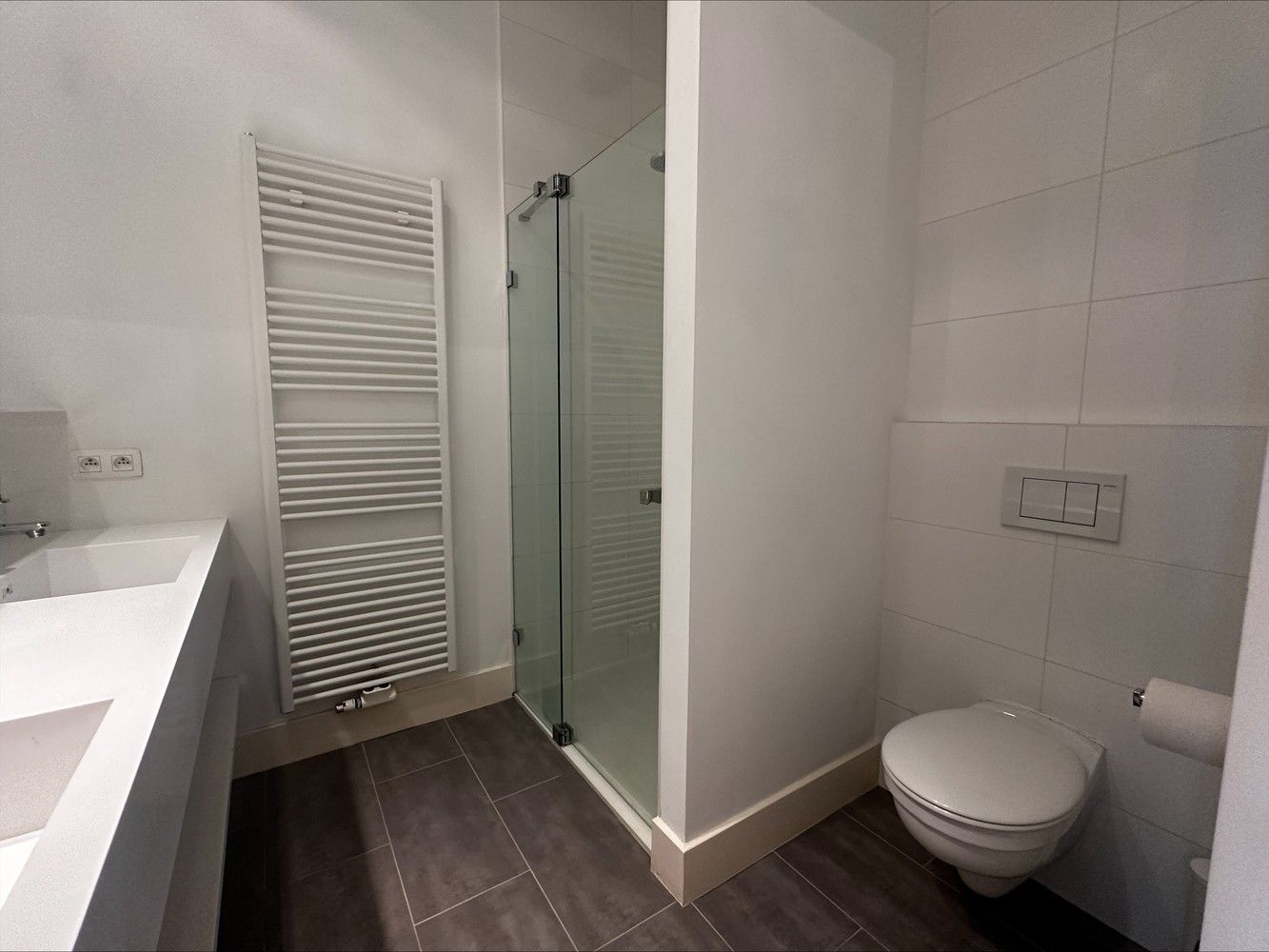 Stijlvol en ruim appartement met groot terras in hartje Antwerpen foto 10