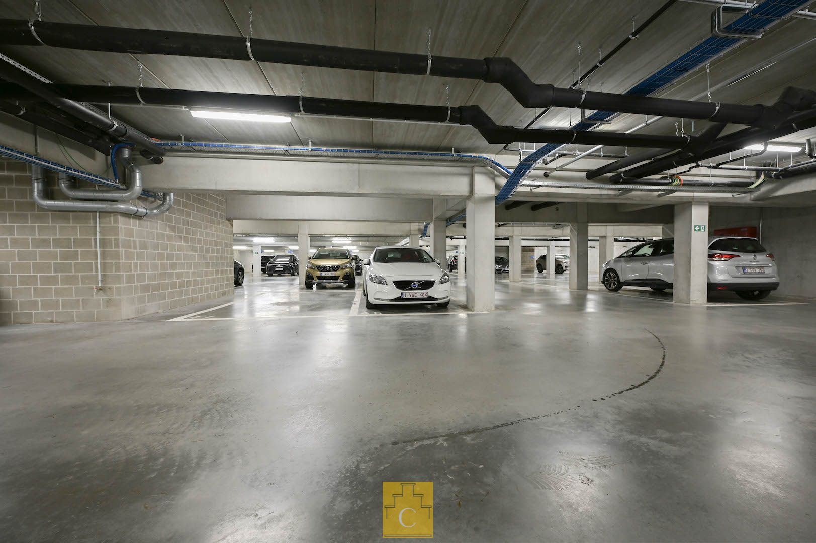 Recent 2 slaapkamerappartement met mooie zichten en ruim terras foto 20