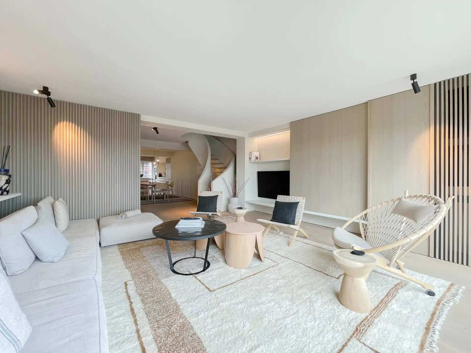 Subliem duplexappartement met panoramisch zicht -- Minigolf foto 10
