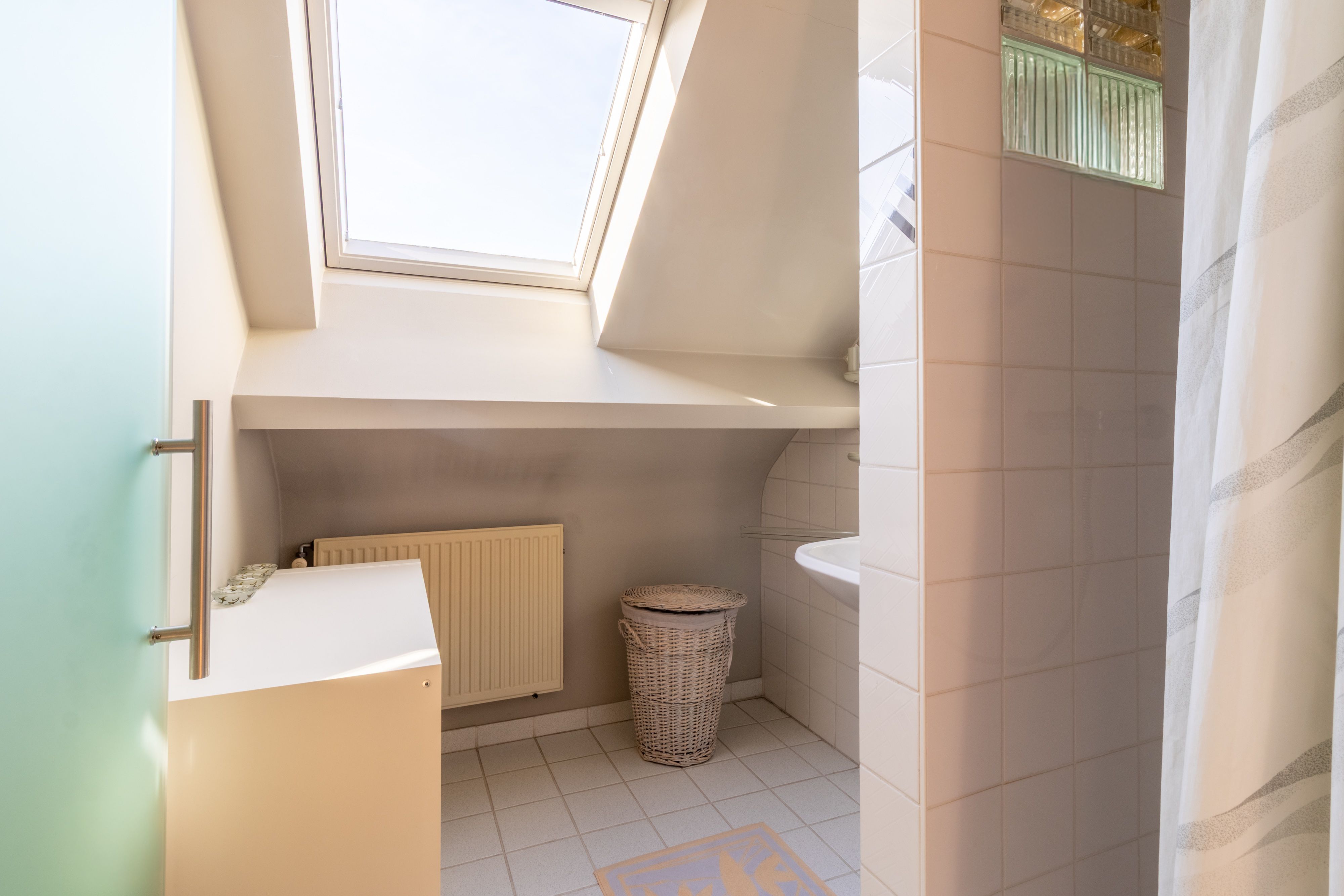 Goed gelegen woning met tuin en garage in Hove foto 13