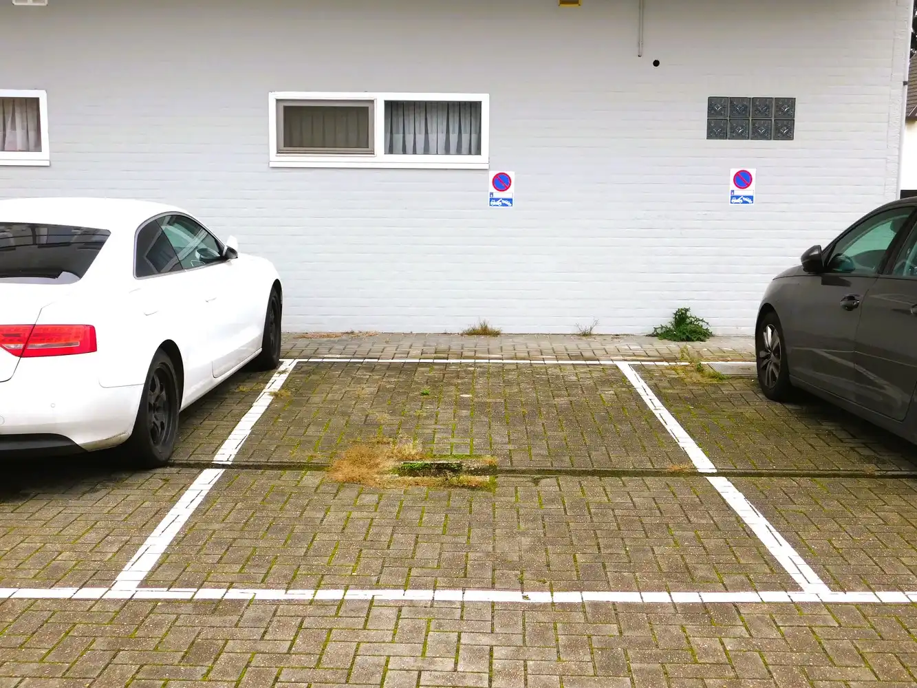 Zeer ruim dakapp 110m² met mooi zonnig terras, 2 slaapkamers en staanplaats foto 8