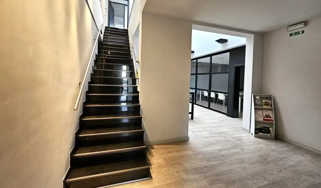 Kantoren te huur aan klaverblad in Gent foto 14