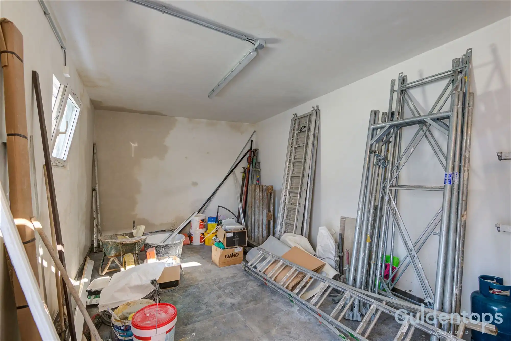 Instapklare vernieuwde woning  foto 23