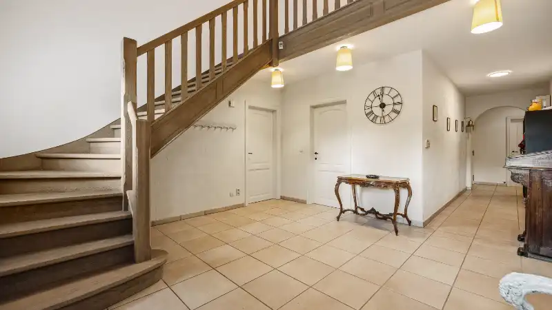 Zeer ruime villa van 432m² op 21 are vlakbij golf-en meerdomein foto 7