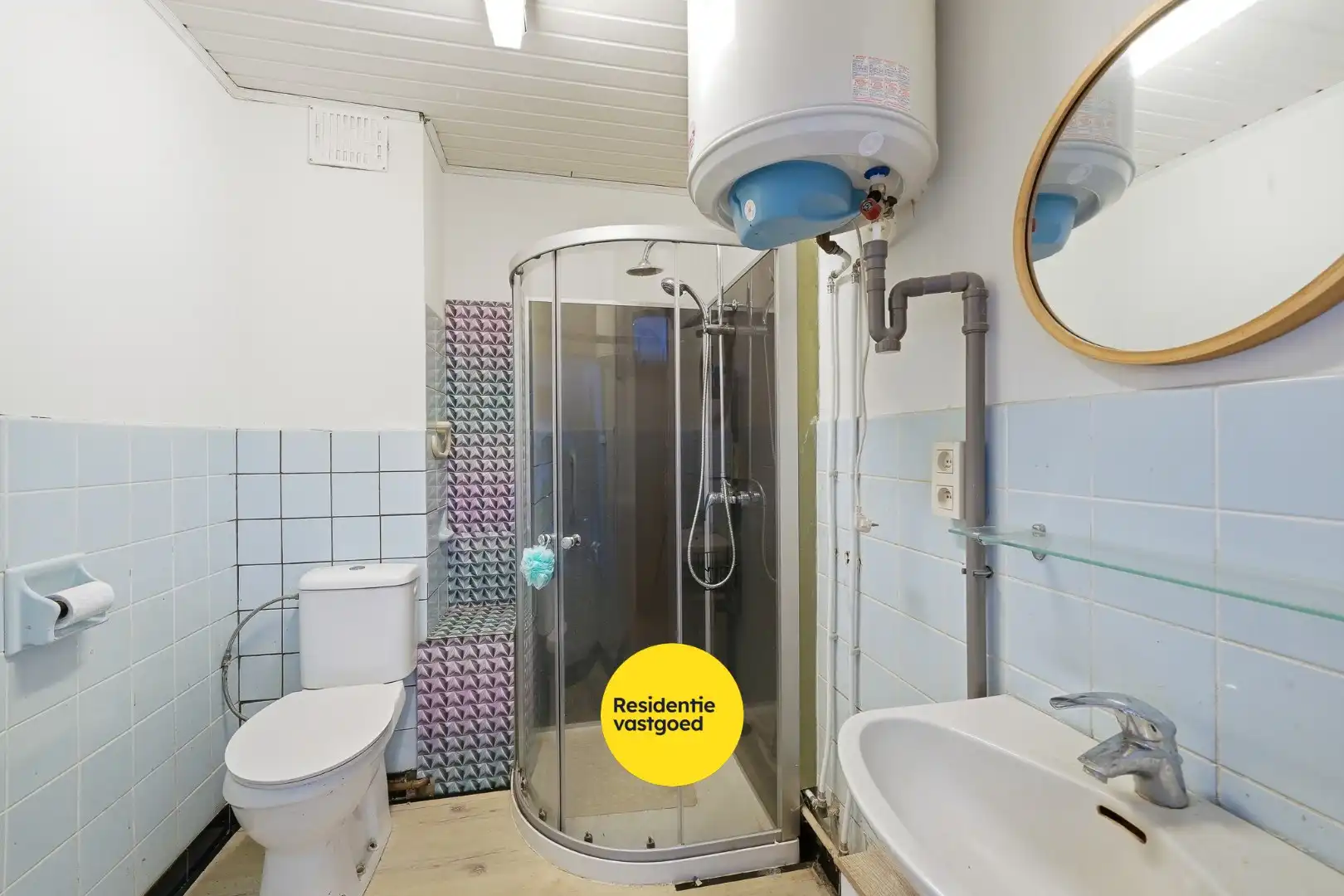 Te renoveren gelijkvloers appartement met 2 slaapkamers in Oostende foto 13