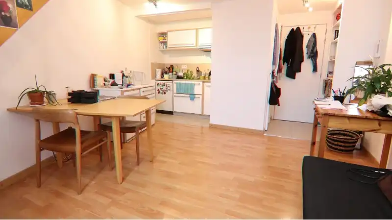 Ruime Duplex-Studio te huur in centrum Brugge foto 2