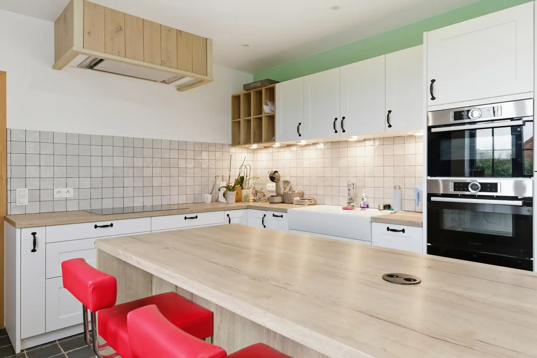 Recente BEN villa met 1,7 ha weiland foto 8