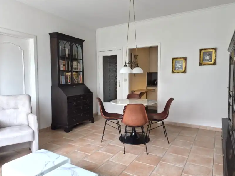 Ruim 1-slaapkamer met lateraal zeezicht te koop foto 3