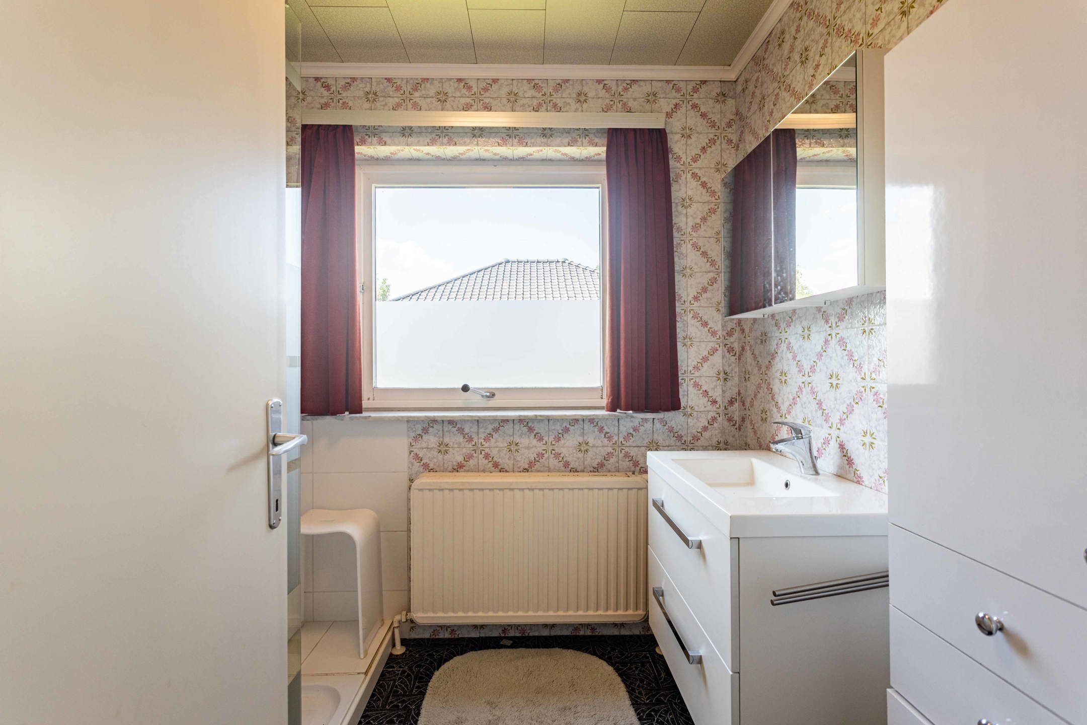 Solide alleenstaande woning op een prachtige locatie foto 17