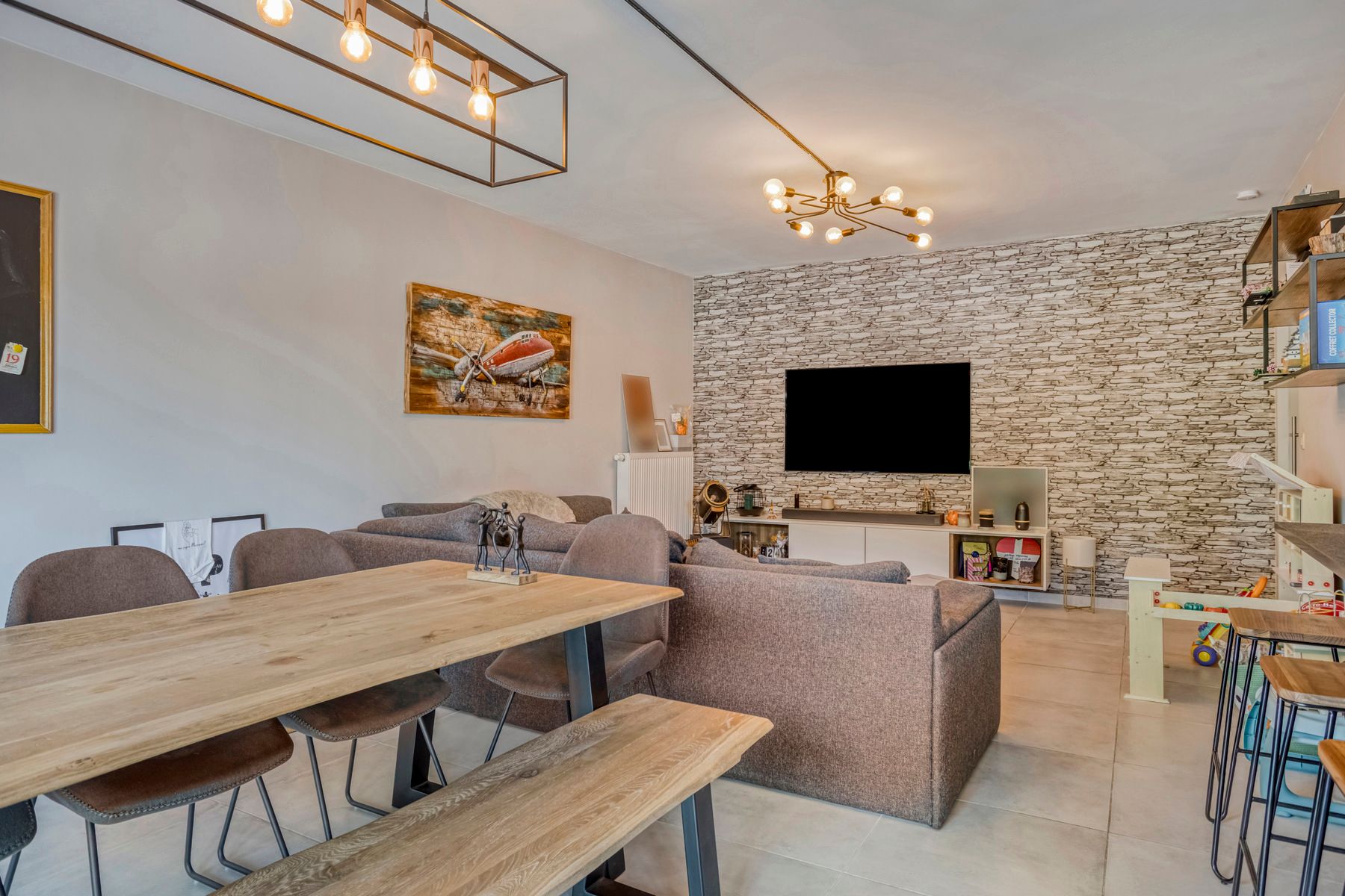 Gerenoveerd 2-slaapkamer appartement op centrale ligging foto 7