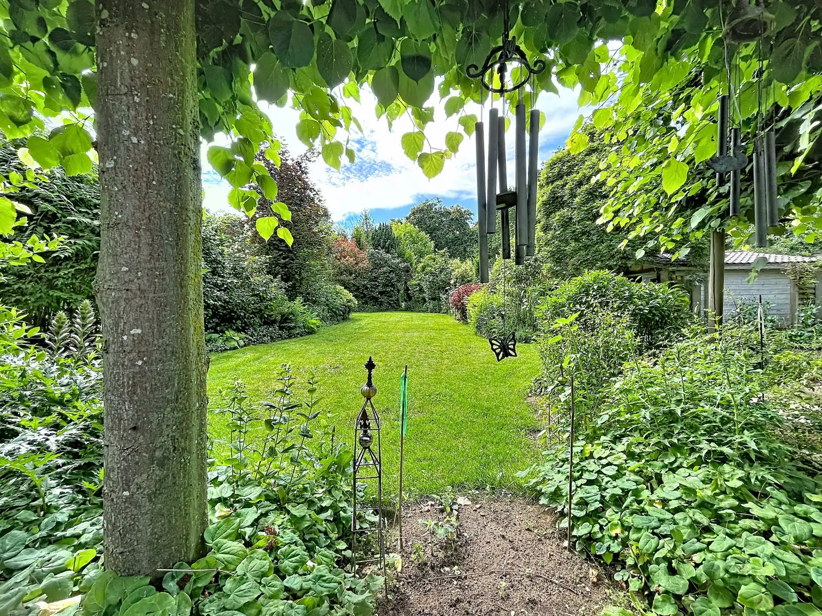 Instapklare tuin met prachtige tuin op een toplocatie  foto 11