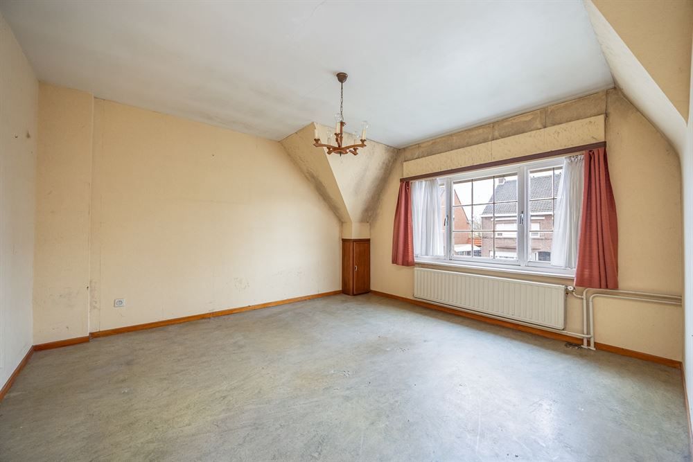 Te renoveren woning foto 17