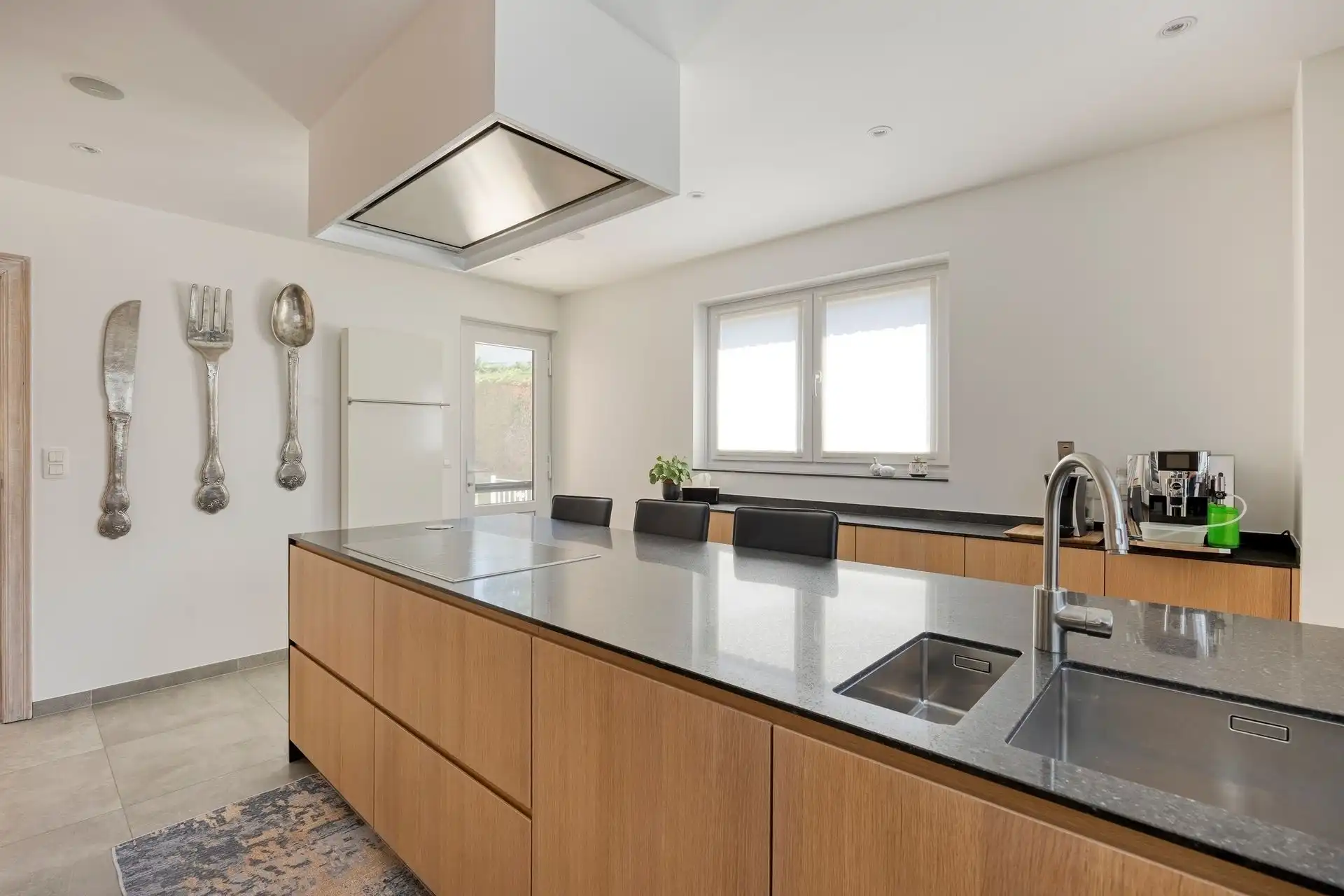 Volledig gerenoveerde villa in Ten Trappen wijk foto 12