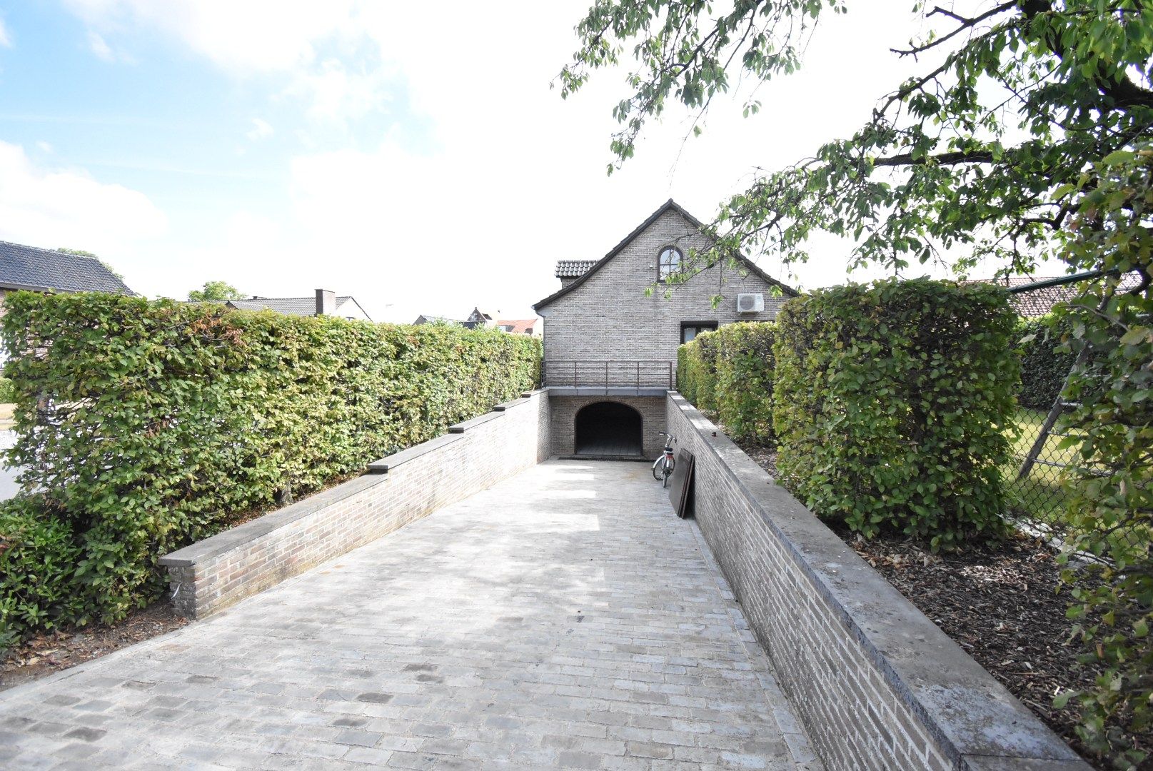 Knappe woning in open bebouwing met 4 slaapkamers te Schalkhoven foto 32