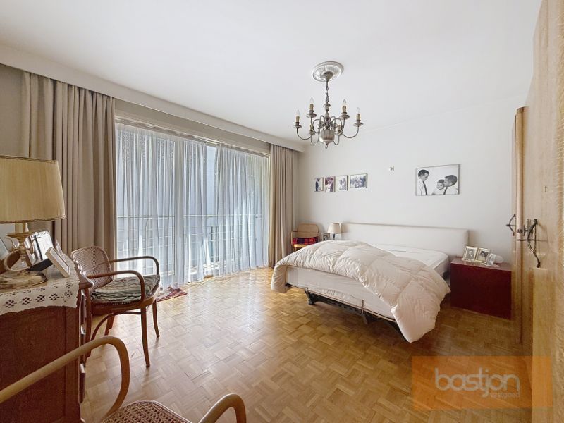 Appartement met autostaanplaats en 2 slaapkamers foto 6