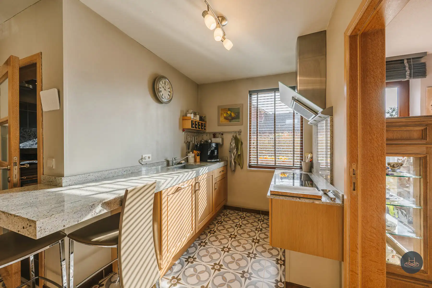 Ruime energiezuinige woning in het groen met ruime tuin foto 12