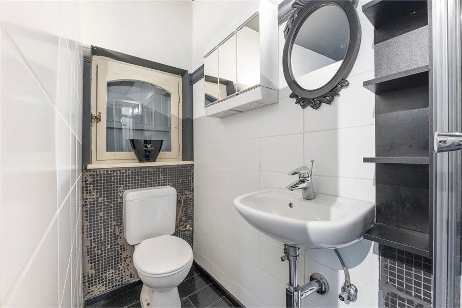 STATIGE WONING MET 4 SLKS OP EEN TOPLOCATIE foto 10