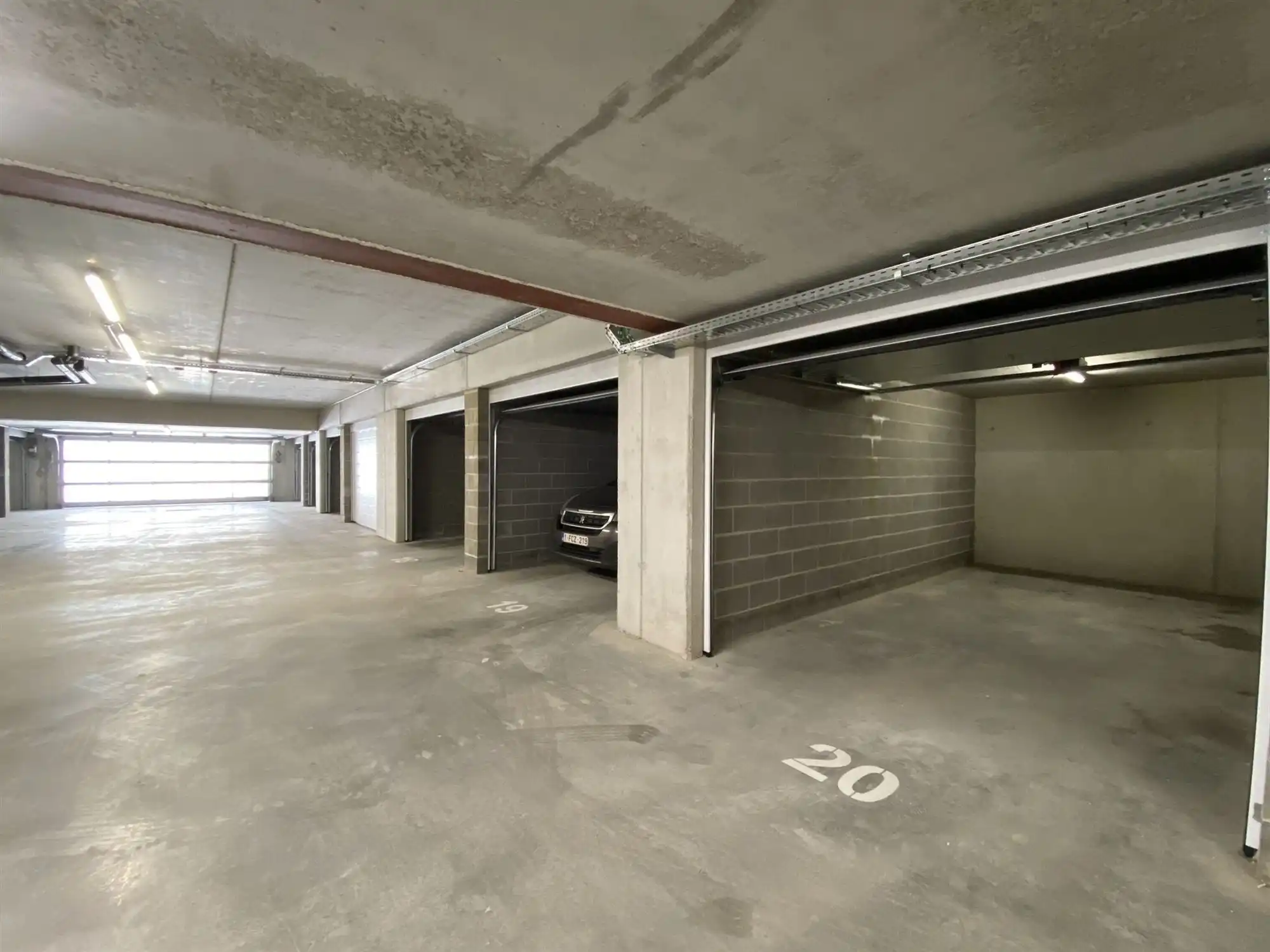 Gelijkvloers nieuwbouwappartement met garage en berging foto 21