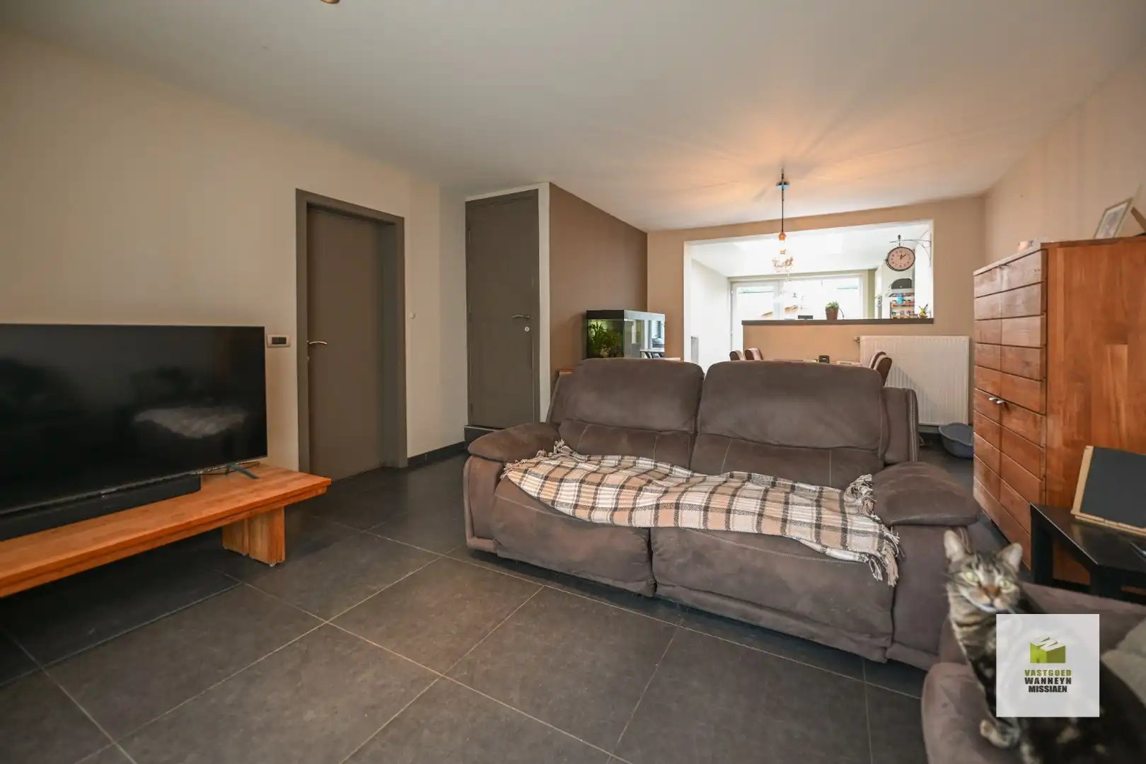 Instapklare energiezuinige woning op centrale ligging te Knesselare  foto 4