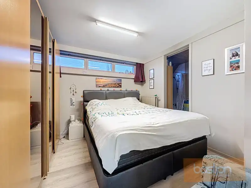 Eén-slaapkamer appartement nabij het centrum. foto 5