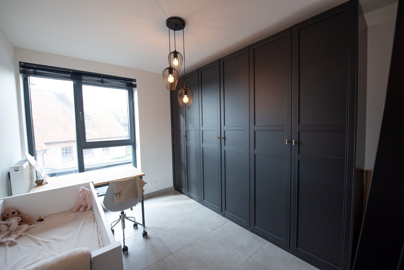 Topper! Ruim 3 gevel-appartement van 118 m² met ruim terras van 21,5 m² en parkeerplaats te Sint-Eloois-Vijve foto 9