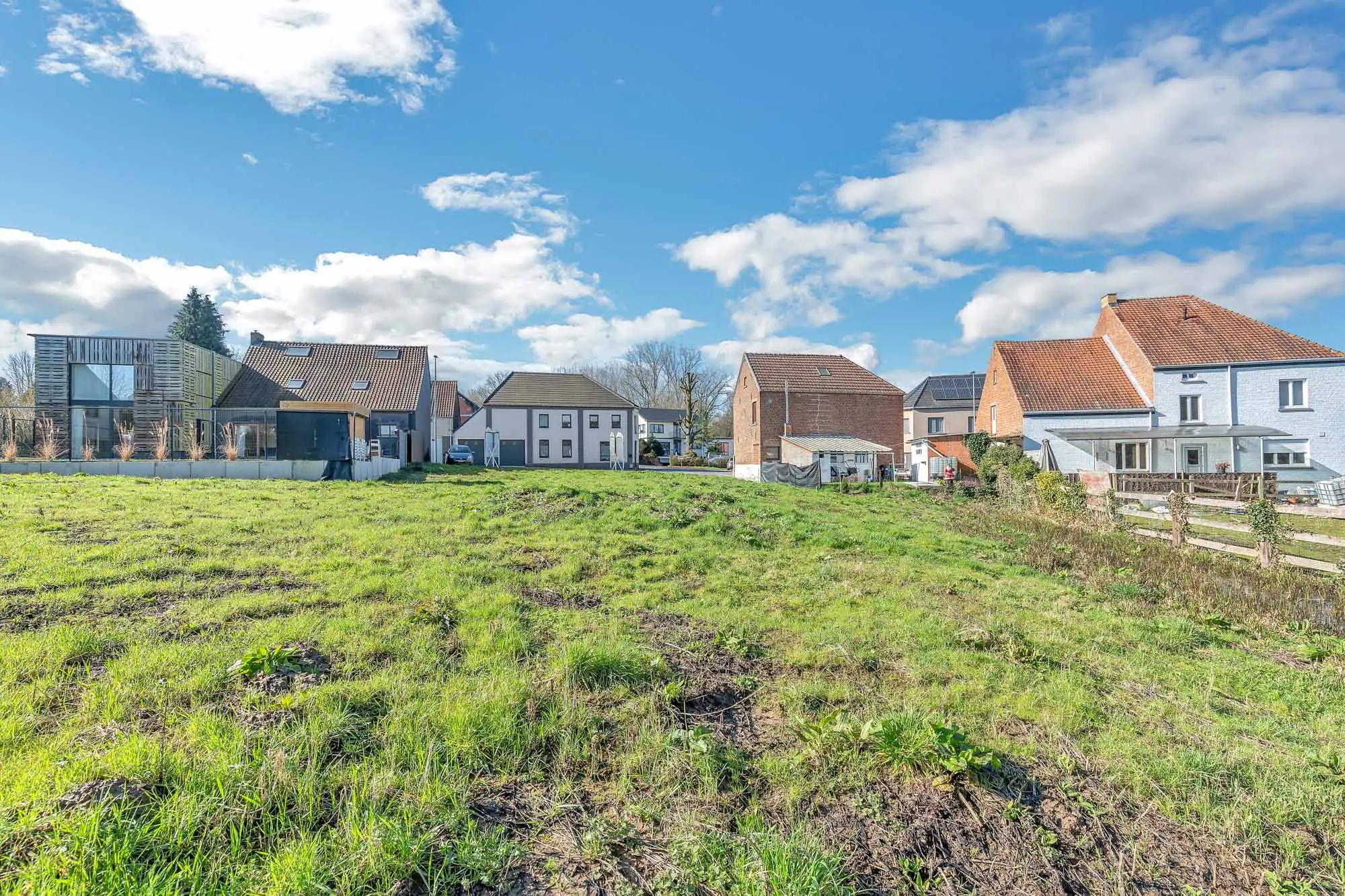 Perceel bouwgrond voor HOB foto 5