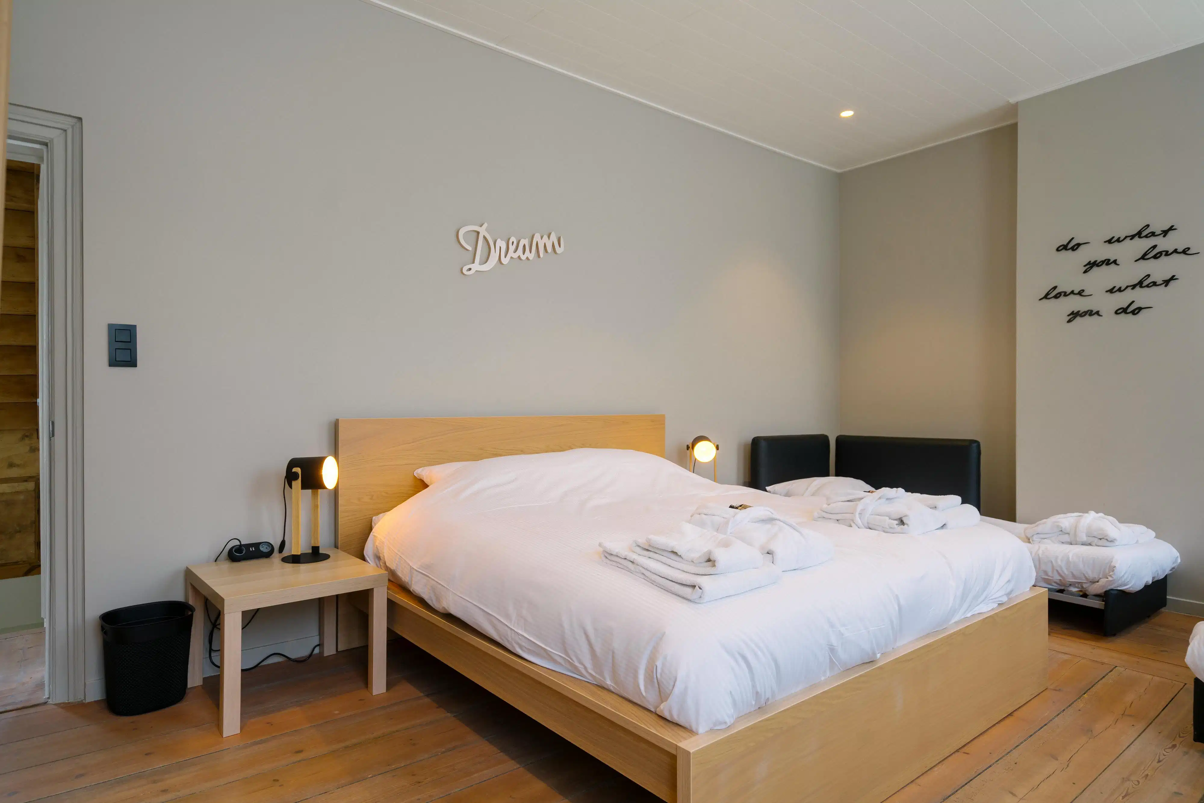 Exclusieve woning met zwembad in Lo-Reninge. foto 19