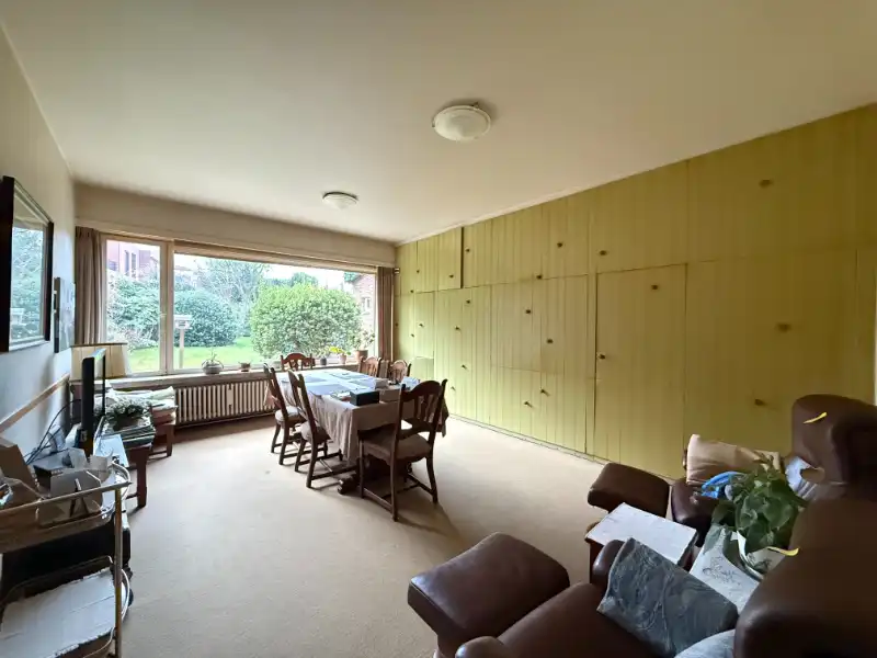 Zeer ruime karaktervolle voormalige dokterswoning met prachtige tuin in het centrum foto 8