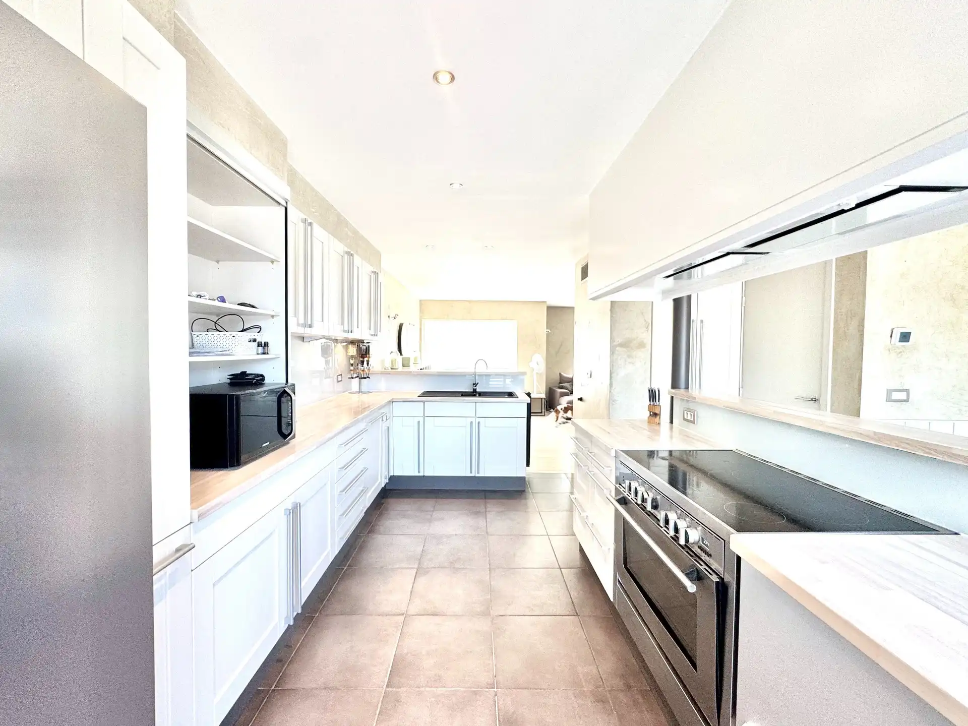 HALFOPEN WONING MET BIJGEBOUW|3 KAMERS|TUIN|440 M² foto 8