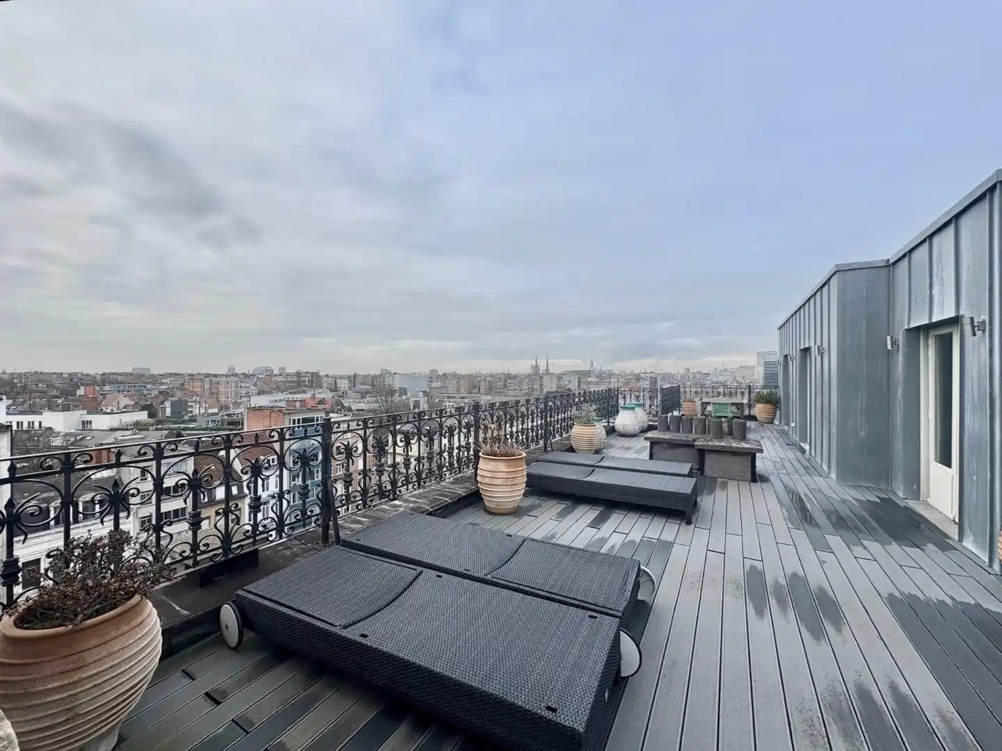 Uniek penthouse met 4 slaapkamers en ruim privéterras in Zurenborg foto 23